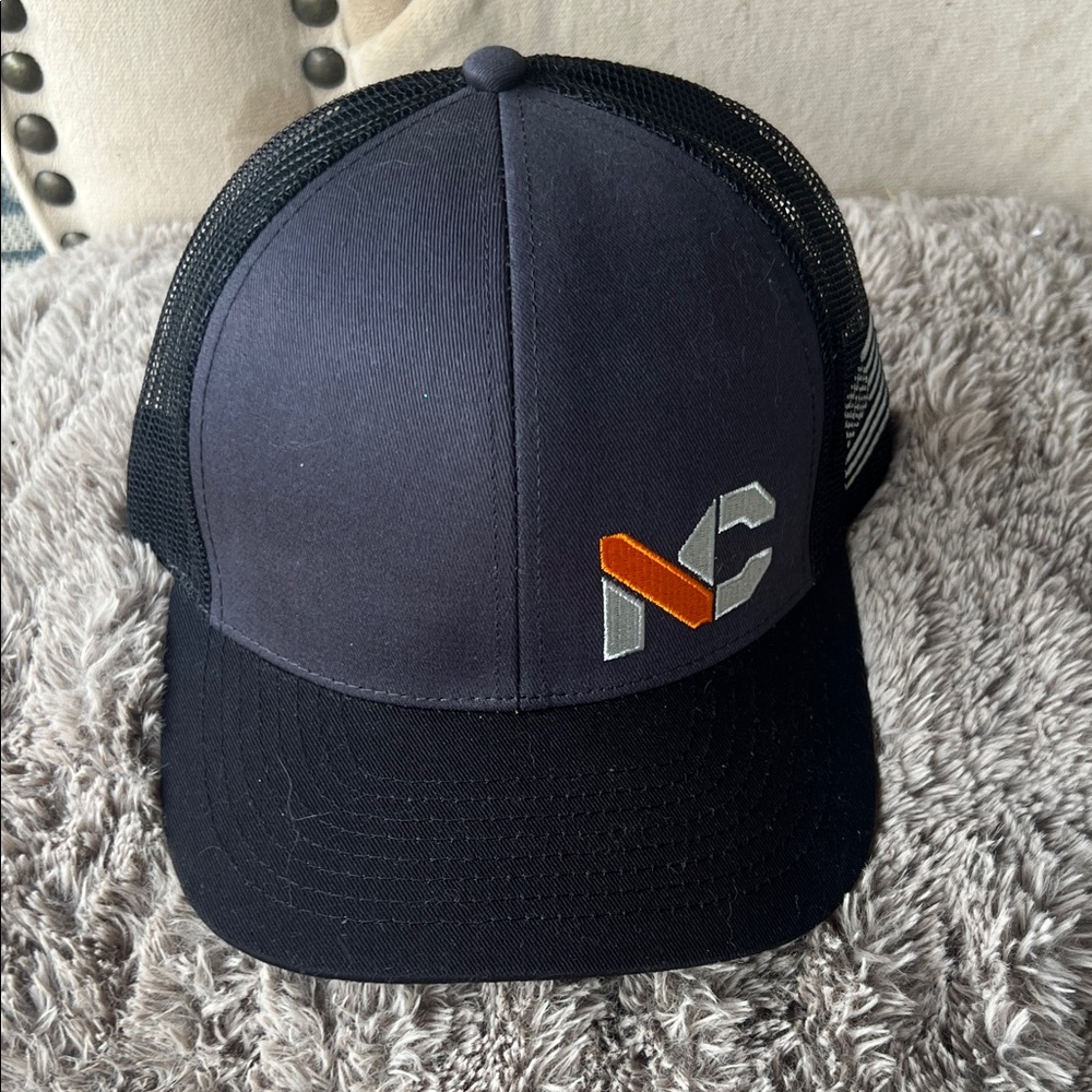 Towsleys Ness Campbell Crane Rigging Strapback Trucker Hat Black OS Mesh Back